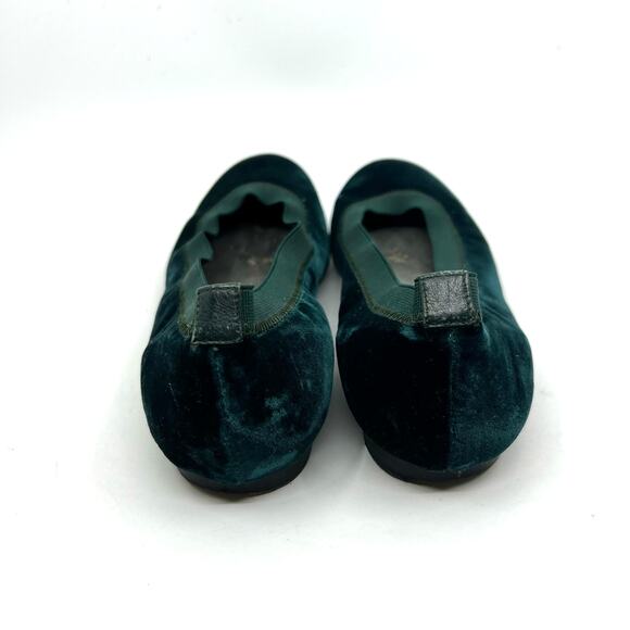 Stuart Weitzman Suede Whipstitch Trim Ballet Flats 6 US - Picture 6 of 10